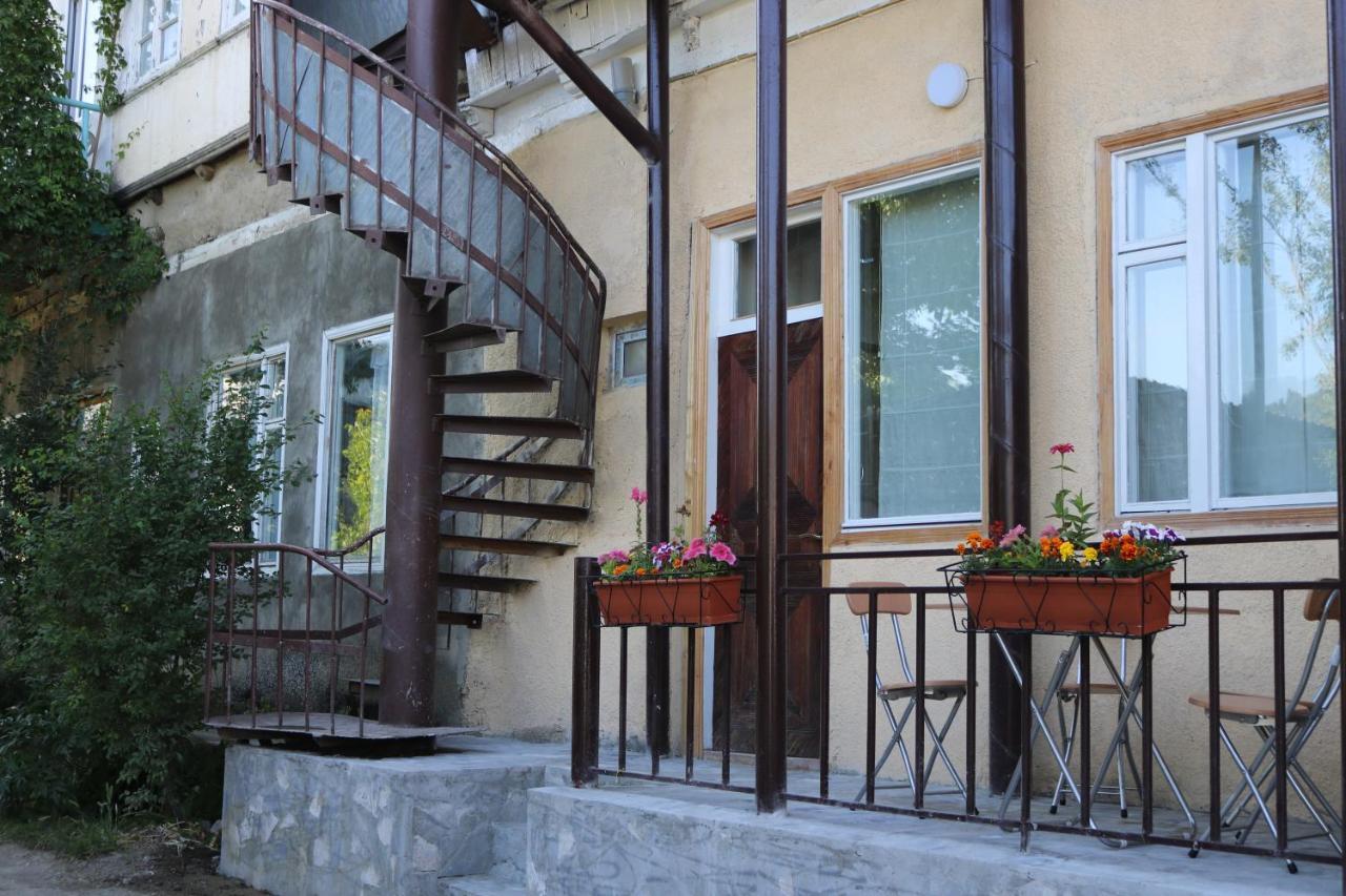 Villa Dilijan Family House Extérieur photo